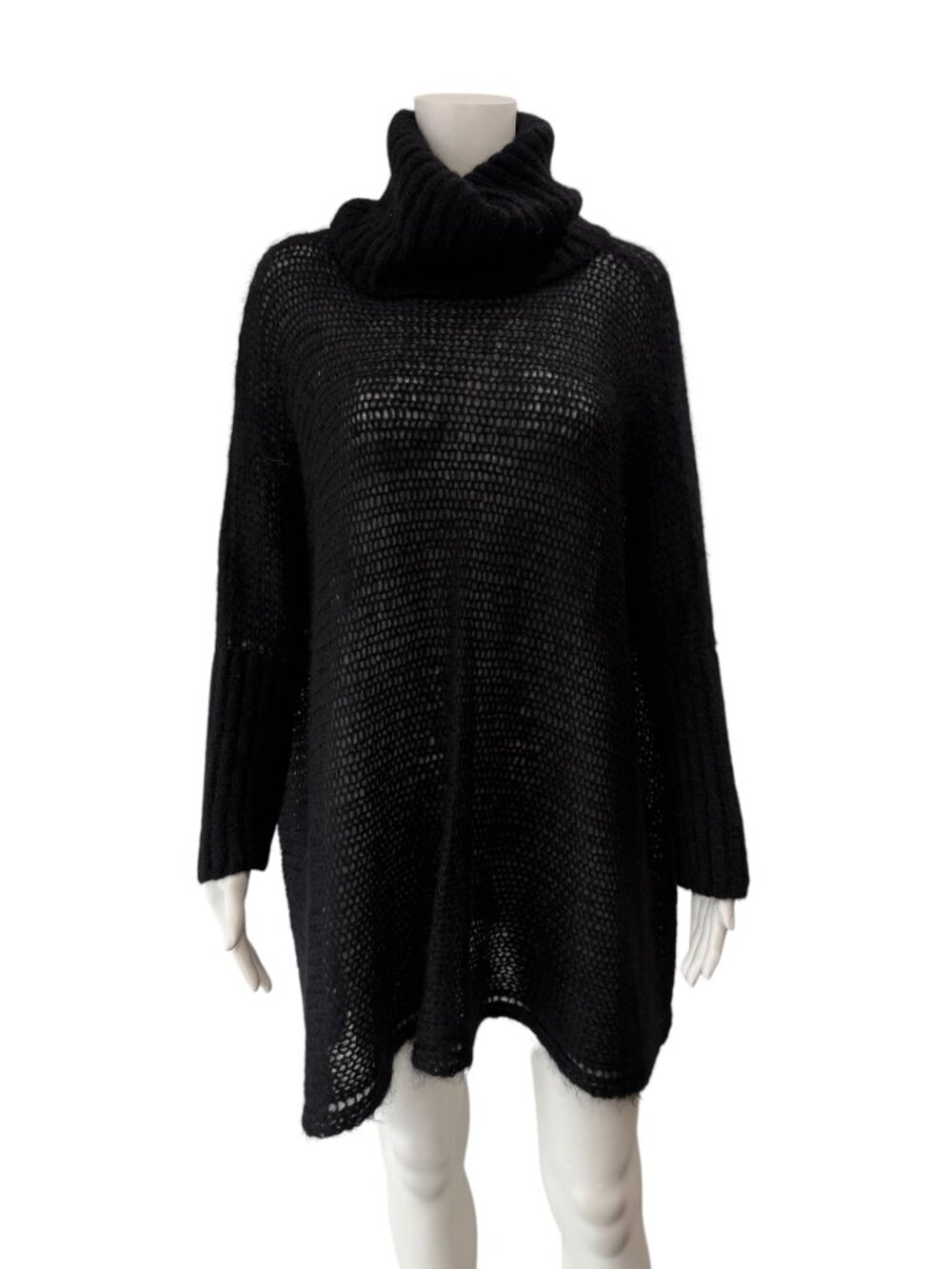 Gucci Black Knit Oversized Turtleneck Mohair Wool Sweater size Medium